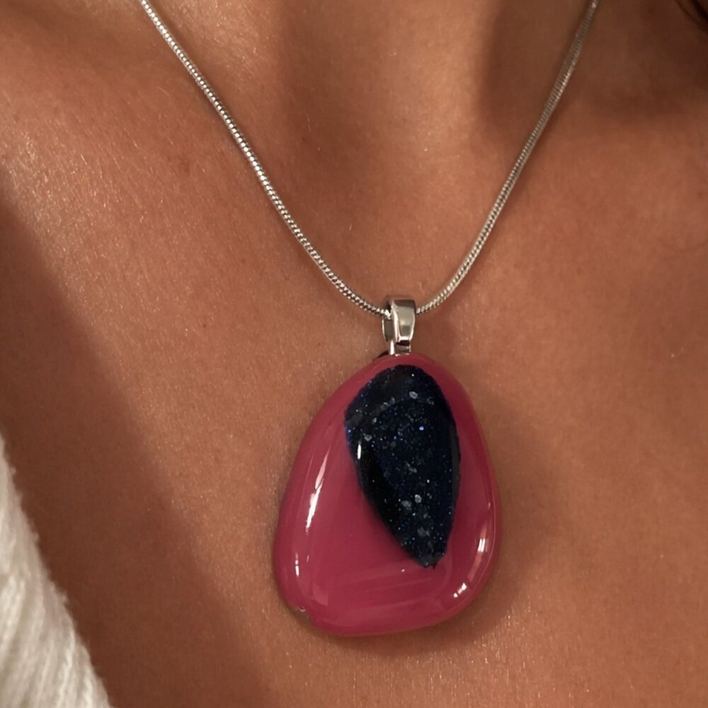 18K White Gold Plated Chain w/ Milky Rose Cabochon Stone & Speckled Black Agate